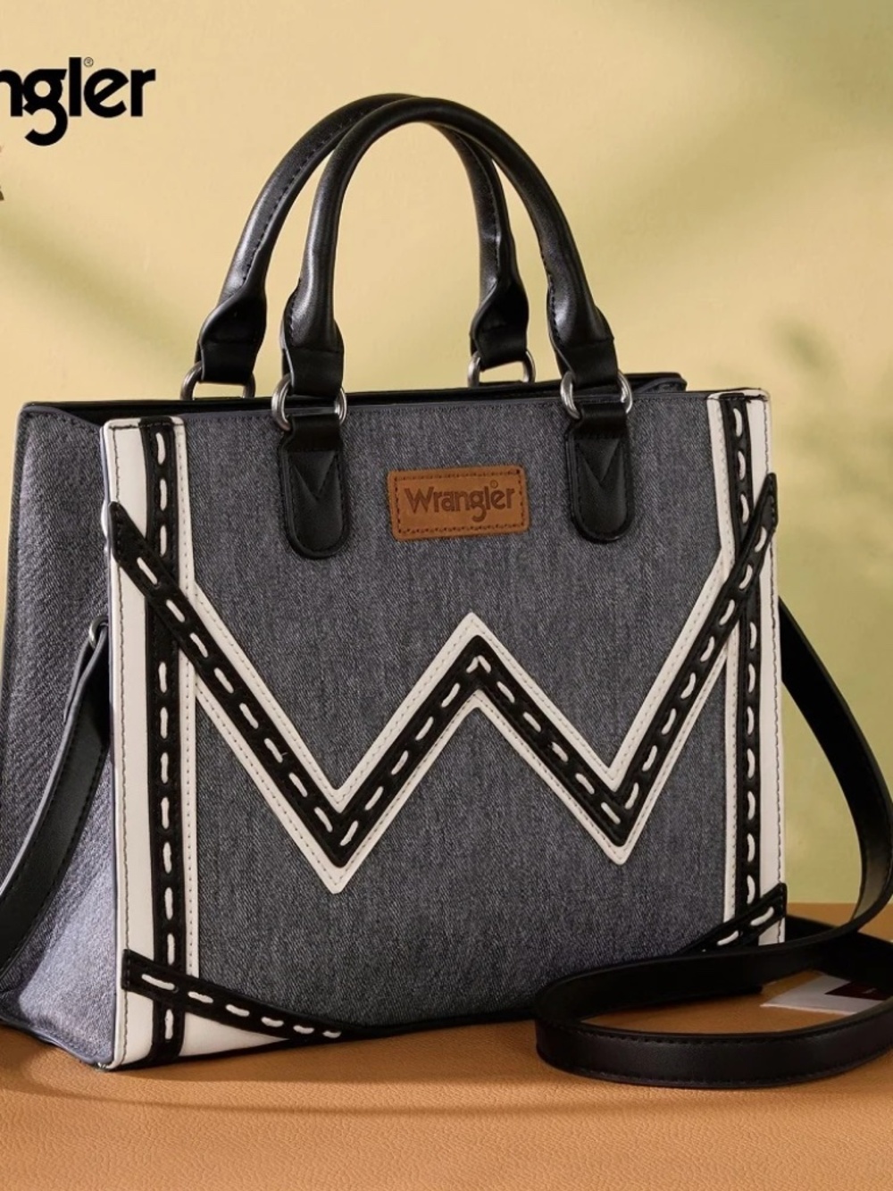 Wrangler Western Contrast Stitch Chevron Tote Bag
